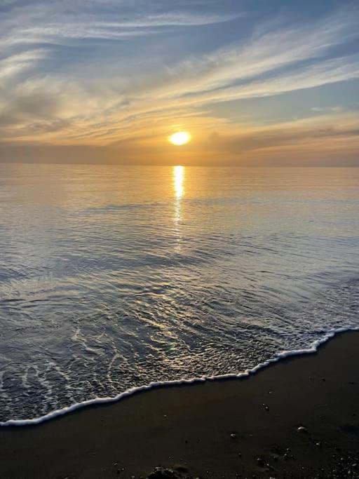 Apartamento Con Vistas Al Mar En Playa Granada Motril Luaran gambar